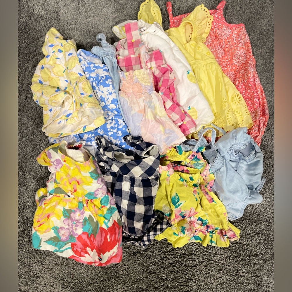 Baby gap 6-12 summer bundle.